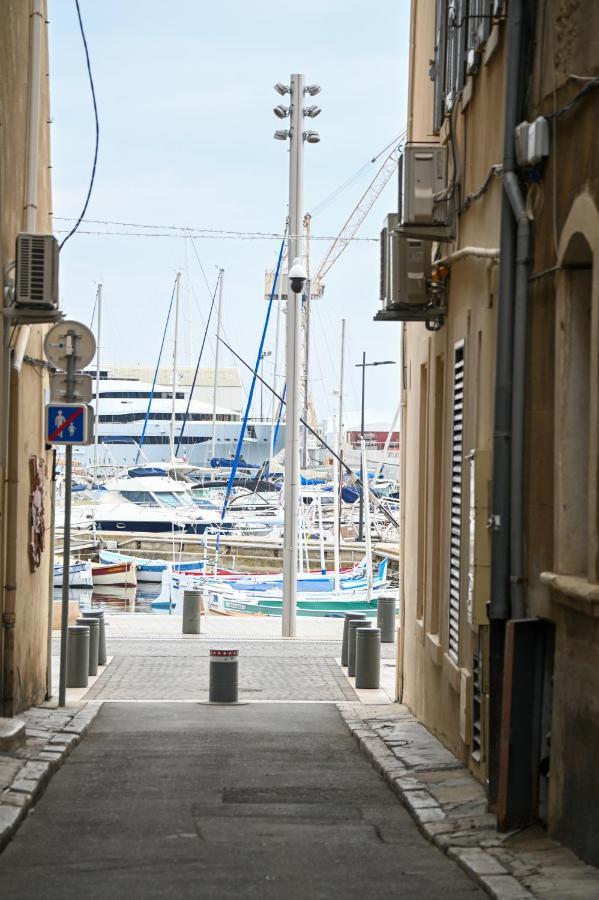 Vieuxport Yourhosthelper La Ciotat Extérieur photo